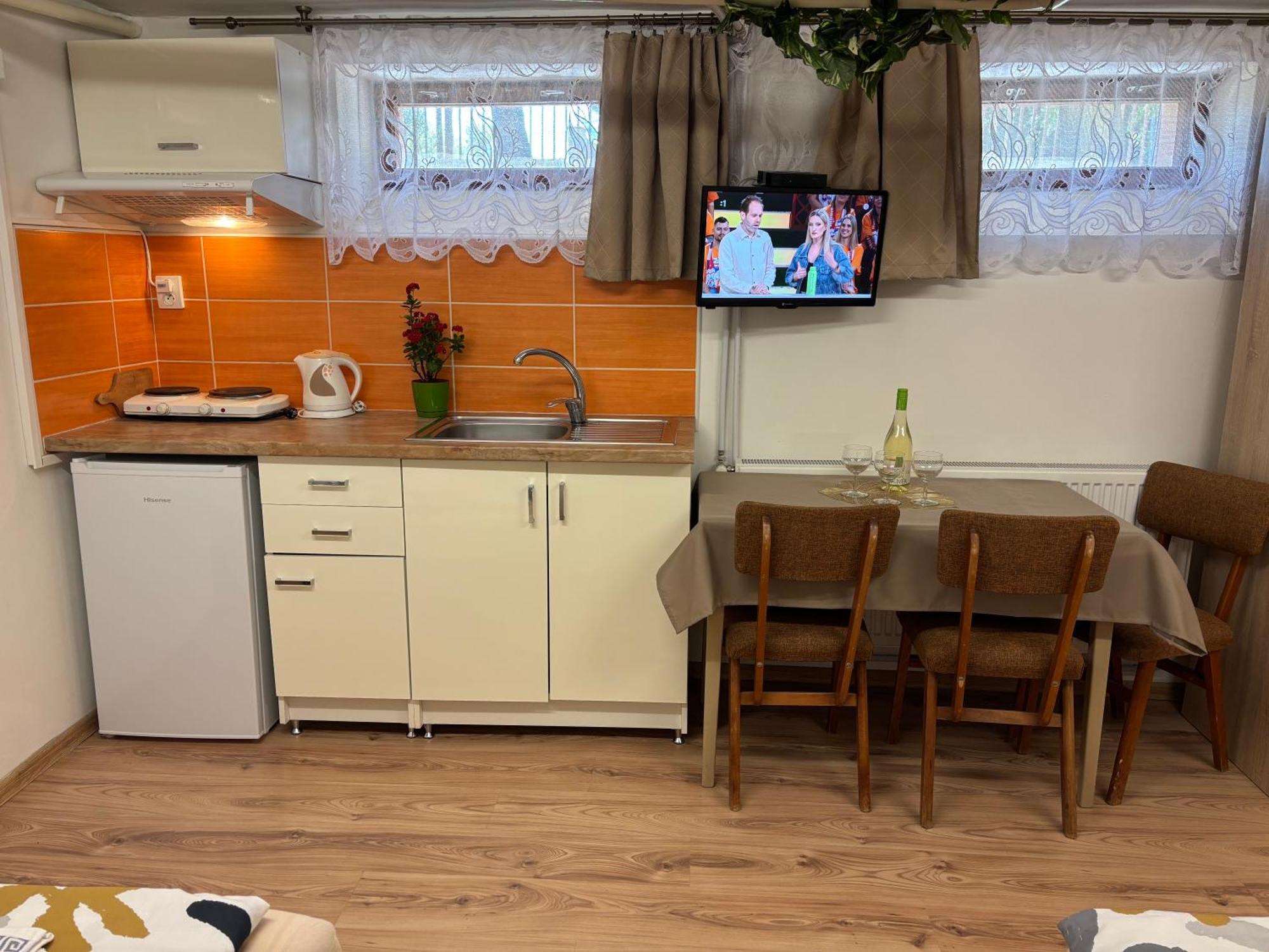 Apartmanovy Dom Grand Štúrovo Bagian luar foto