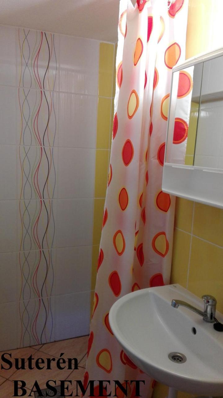 Apartmanovy Dom Grand Štúrovo Bagian luar foto