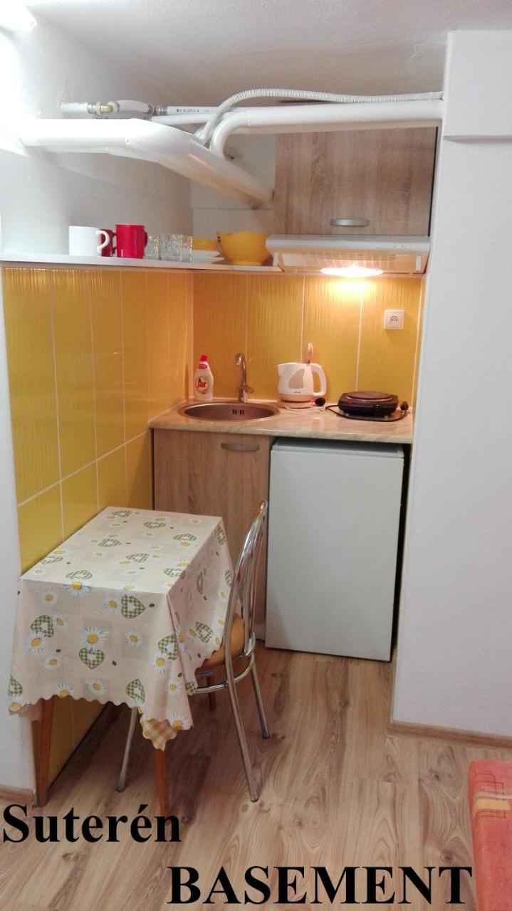 Apartmanovy Dom Grand Štúrovo Bagian luar foto